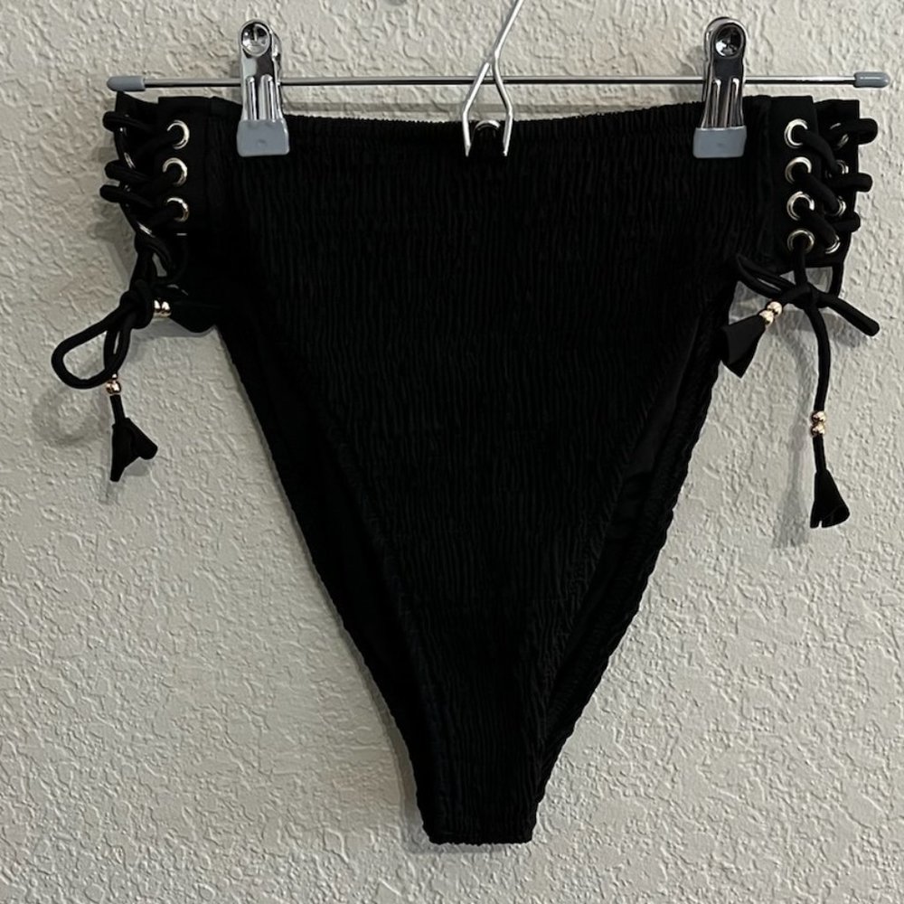 Victoria’s Secret ✨Ruched High-cut Bottom